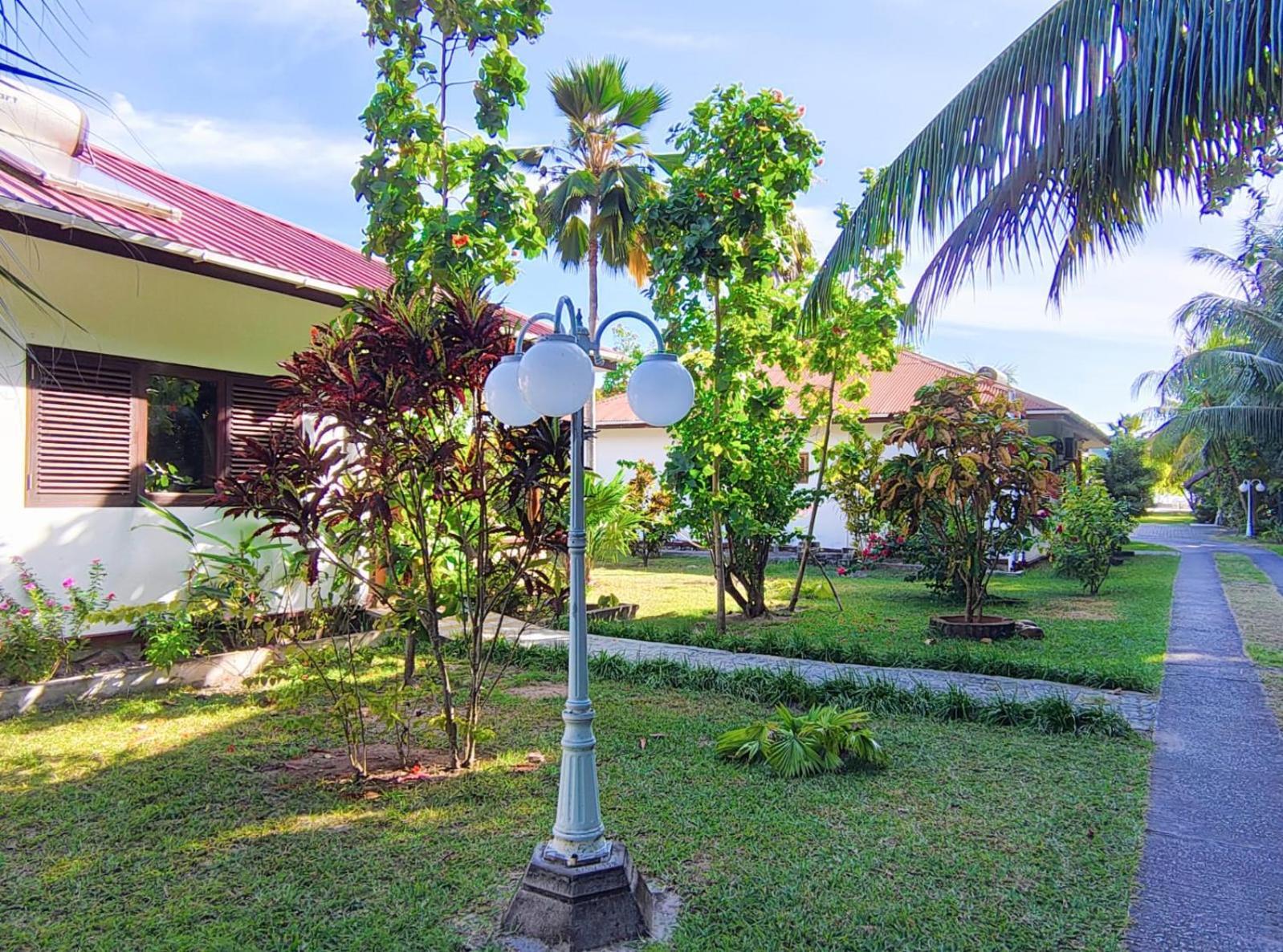 The Islander Hotel Grand Anse (Praslin) Exterior foto